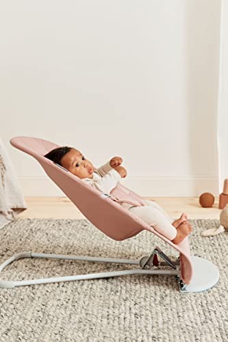 BabyBjörn Bouncer Bliss, Light Gray Frame, Cotton, Petal Quilt, Dusty Pink!

-Brand new in the box 