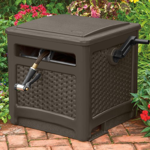 Suncast 225 ft. Smart Trak Wicker Garden Hose Reel Guide and Hideaway, Java Brown!

-New out of the box 