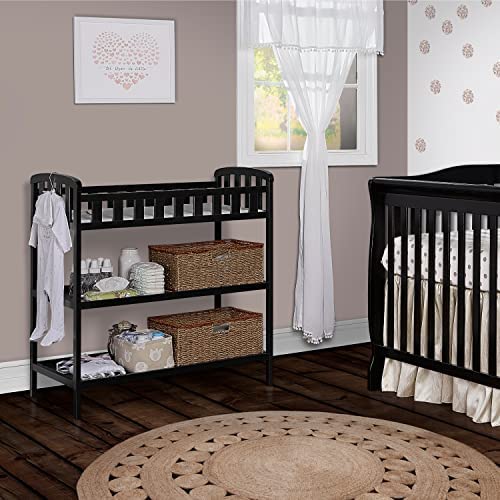 Dream On Me Emily Changing Table In Black, Comes With 1" Changing Pad, Features Two Shelves, Portable Changing Station!

-Brand new in the box 