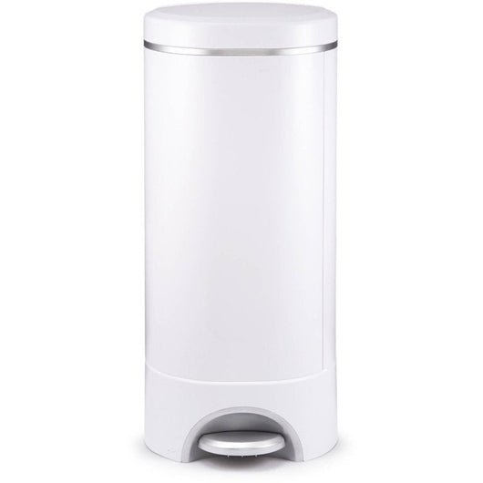 Munchkin Step Diaper Pail Powered by Arm & Hammer!

-Brand new in the box 