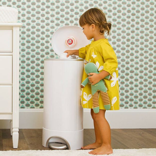 Munchkin Step Diaper Pail