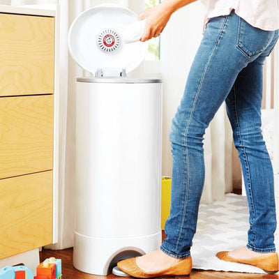 Munchkin Step Diaper Pail