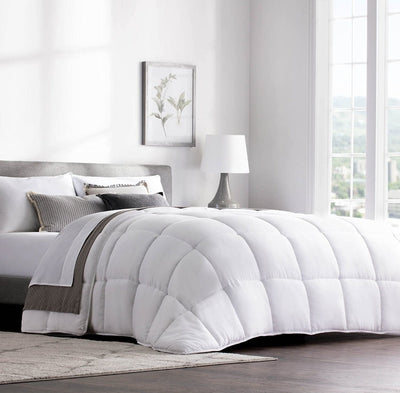 Weekender Down Alternative  Comforter