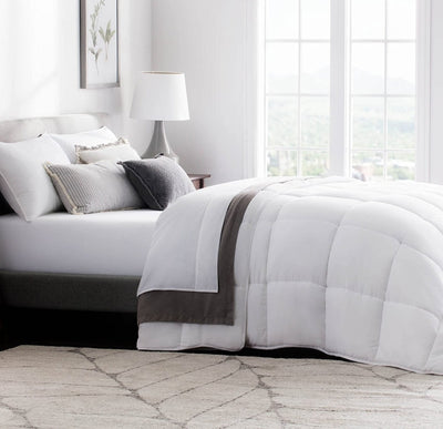 Weekender Down Alternative  Comforter