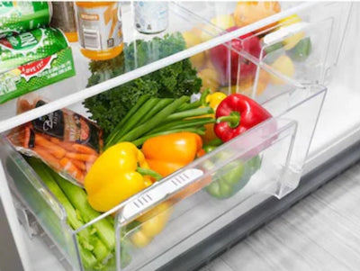 Whirlpool  20.5-cu ft Top-Freezer Refrigerator (Black)!

-Brand New - Scratch/DENT (Only scratch on this fridge is on the freezer door, photos shown)