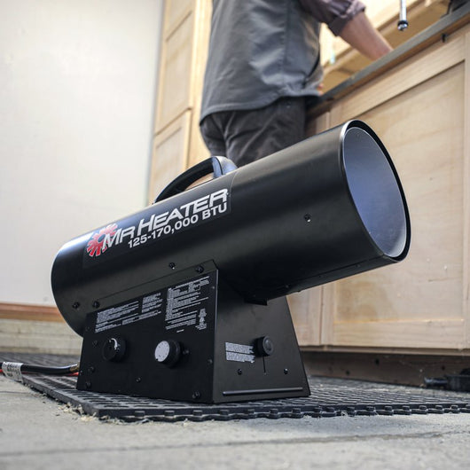 Mr. Heater F271390 75,000 - 125,000 BTU Forced Air Propane Heater!

-Brand new but is lightly dented from shipping
