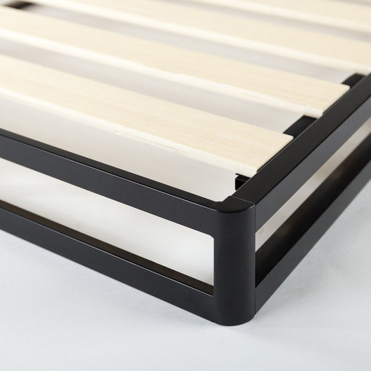 Zinus 4” Metal Box Spring with Wood Slats, Mattress Foundation, King