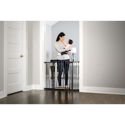 Regalo Extra Wide Easy Step® Arched Décor Walk Thru Baby Safety Gate, Bronze, Ages 6 to 24 Months!

-Brand new in the box 