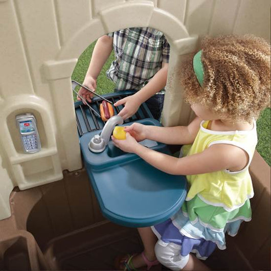 Step2 Neat and Tidy Cottage Playhouse, for Toddlers! NEW IN BOX