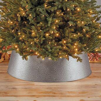 Metal Tree Collar - Silver!

-Brand new in the box