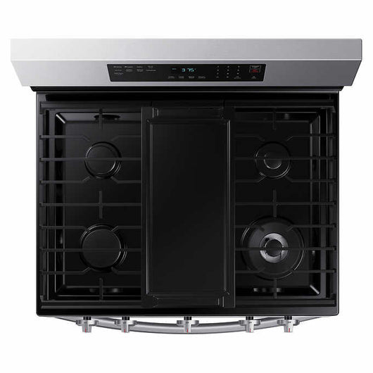 Samsung 6.0 cu. ft. Smart Freestanding Gas Range with No-Preheat Air Fry & Convection!  -Brand new, still has factory plastics  -CLEARANCE ITEM!!!   -   (AUTOMATICALLY 20% OFF AT CHECKOUT!!!   -   (PRICE AFTER 20% OFF = $399
