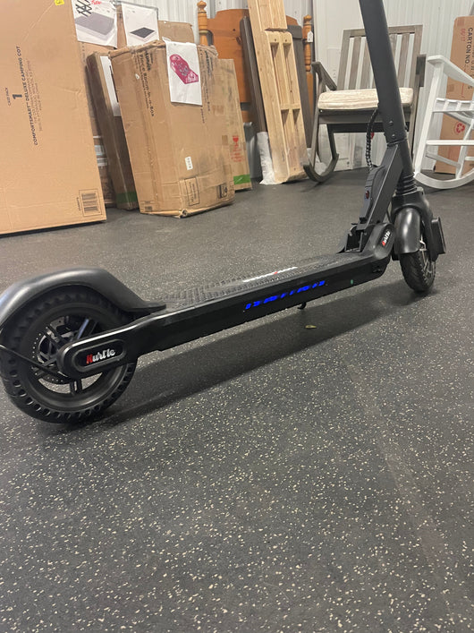 Hurtle Fitness HURES18-M5 - 8.5 In. Foldable Electric Scooter - Upgraded Vacuum Tire Foldable Commuter, Suitable for Adult & Kids**Used very few times**