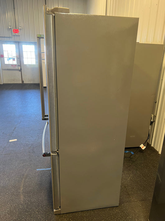 !!!CLEARANCE ITEM!!! KitchenAid  20-cu ft Counter-depth French Door Refrigerator with Ice Maker, Stainless Steel, ENERGY STAR!! NEW OUT OF BOX!!