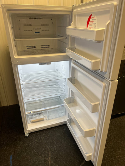 Frigidaire 18.3-cu ft Top-Freezer Refrigerator (White)!! NEW OUT OF BOX, VERY MINOR DENT FROM SHIPPING!!