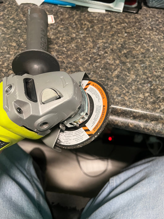 RYOBI 7.5 Amp 4.5 in. Corded Angle Grinder!! VERY LIGHTLY USED, USED ONCE(TESTED WORKS GREAT)!!