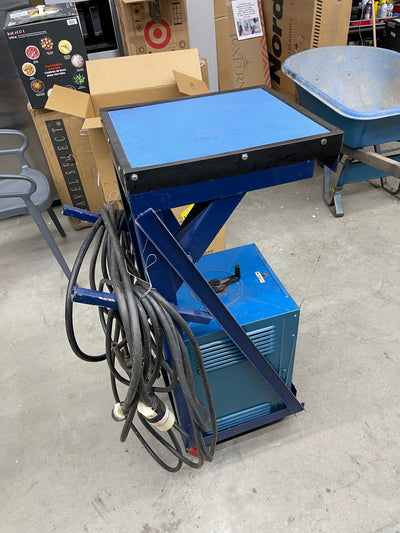 Miller Electric 907722 stick welder, thunderbolt series, used/ WORKS GREAT !  Smooth arc !