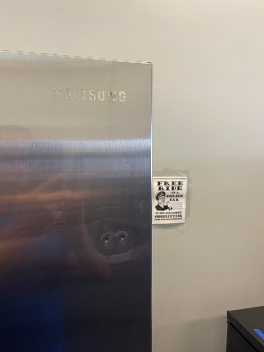 Samsung - 22 Cu. Ft. Side-by-Side Counter-Depth Refrigerator - Stainless steel- customer return from major department store - scratch and dent item