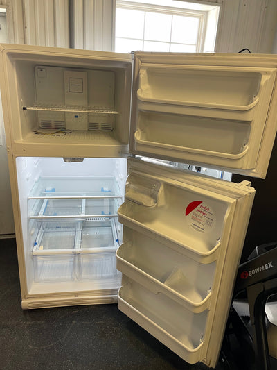 FRTD2021AW Frigidaire 20.5 Cu. Ft. Top Freezer Refrigerator- BRAND NEW