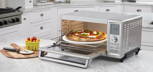 Cuisinart Toaster Oven, Broilers Chef’s Convection Toaster Oven!! NEW IN BOX!!