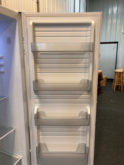 Commercial Cool CCUG108W Vertical Convertible Freezer or Refrigerator!  -Brand new out of the box, but does have two small indents on the door from shipping, photos shown
