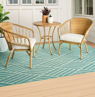 Better Homes & Gardens Willow Sage 3-Piece Bistro Set with Wicker Table, Beige- NEW IN BOX!!!