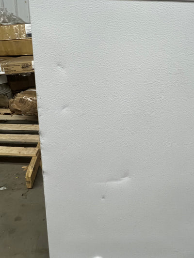 Magic Chef 5.0 cu. ft. Chest Freezer in White!! NEW OUT OF BOX, SCRATCHED AND DENTED FROM SHIPPING(PHOTOS SHOWN)!!