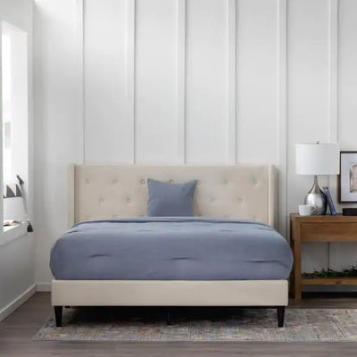 Brookside Isabelle Upholstered Cream Queen Wingback Diamond Tufted Platform Bed**New in Box**