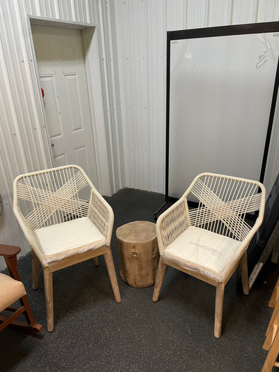 Gap Home Woven Rope Outdoor 3-Piece Conversation Set, Cream**New and assembled, custom log middle piece**