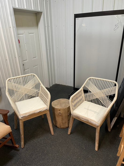 Gap Home Woven Rope Outdoor 3-Piece Conversation Set, Cream**New and assembled, custom log middle piece**