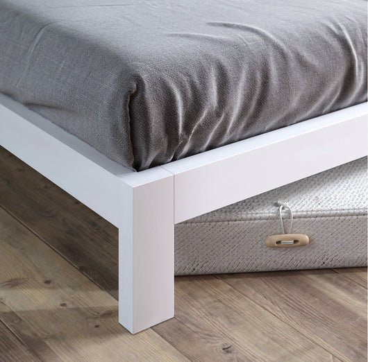 Zinus Arnav 10” White Metal Platform Bed Frame, Queen!! NEW IN BOX!!