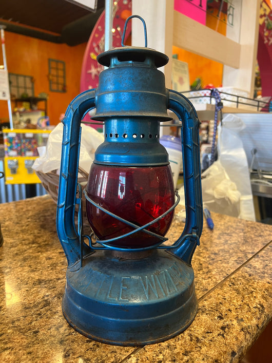Vintage DIETZ LITTLE WIZARD LANTERN USA RED GLASS GLOBE 1900-1949, AS-IS FINAL SALE!!