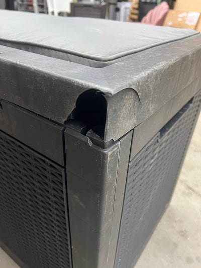 Suncast Outdoor 50 Gal Resin Deck Box with Seat, Black!! USED, MISSING ONE HINGE AND HAS MINOR CRACK(FUNCTIONS PROPERLY)!!