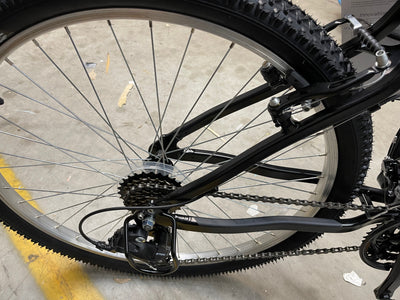 Decathlon Rockrider ST50, 21 Speed Aluminum Mountain Bike, 26", Unisex Black, Medium- brand new and assembled