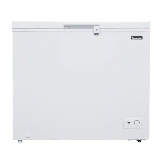 Magic Chef 8.7 cu. ft. Manual Defrost Chest Freezer in White**New,Dented from shipping**