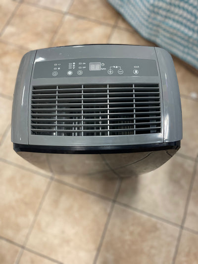 Idylis 70-pint dehumidifier black ( used)