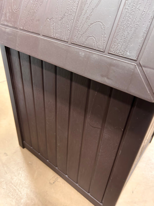 Besbuy 51 Gallons Square Plastic Deck Box Lockable Seat,Brown!  -Brand new & Assembled but does have a very small crack on the back side, photos shown