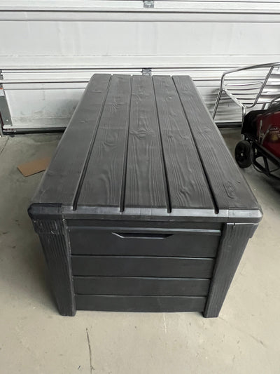 Keter Brightwood Outdoor Plastic Deck Box, All-Weather Resin Storage, 120 Gal, Anthracite Gray- NEW AND ASSEMBLED!!! (Cracked from shipping)