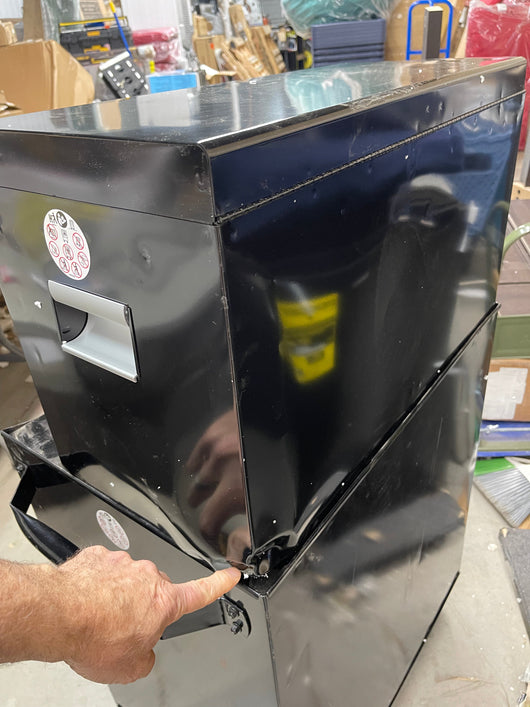 Husky 26” 8 drawer tool chest and cabinet - new but had a difficult journey to the Big Catch store-  includes keys for upper and lower sections