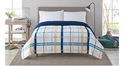 Mainstays 4-Piece Essential Bedding Set full size (new in the bag)