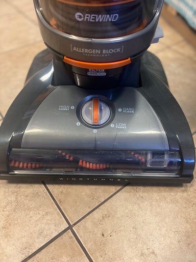 Hoover WindTunnel 2 Whole House Cord Rewind Bagless Pet Upright Vacuum Cleaner Machine with HEPA Media Filtration- Used but Very Clean and Works Great!!!!!