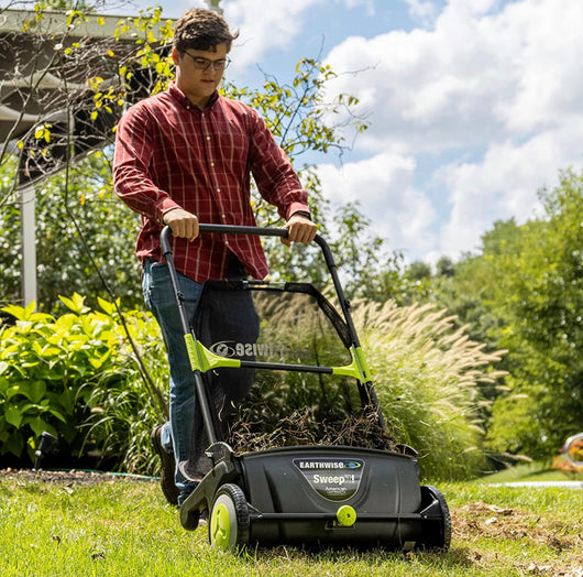 Earthwise LSW70021 21-Inch Leaf & Grass Push Lawn Sweeper, Width, Black- NEW IN BOX!!!