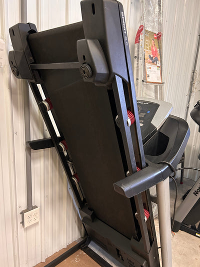Pro-Form Sport 6.0 Treadmill with 20" x 60" Tread Belt, 0 - 10 Percent Digital Quick Incline Control, 20 Workout Apps and EKG Heart Rate Monitor! - (USED)  -Used but is very clean, tested and works great, photos shown