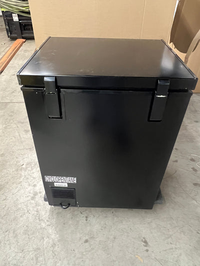 Arctic King 5 Cu ft Chest Freezer, Black! (NEW - SCRATCH/DENT) Freezer - Chest