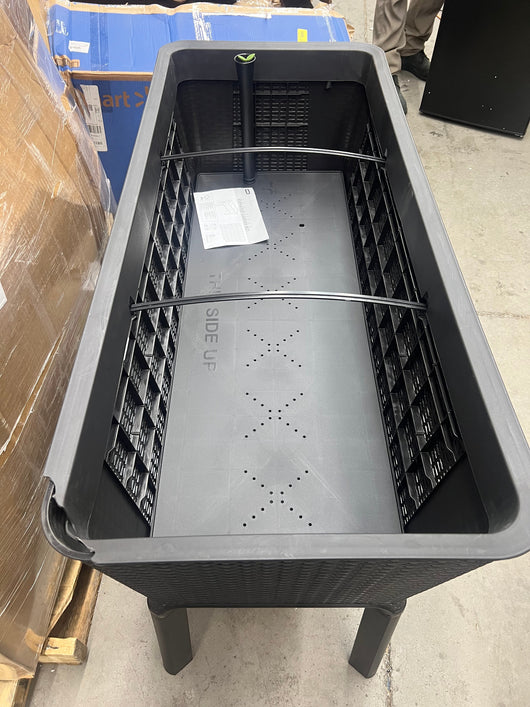 Keter 19.4" x 44.9" x 29.8" Black Resin Raised Garden Kit!! BRAND NEW, MINOR CRACK FROM SHIPPING!!