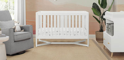 Delta Children Tribeca 4-in-1 Baby Convertible Crib, Bianca White!! NEW IN BOX!!