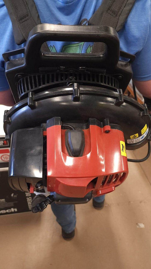 52CC 2-Cycle Gas Backpack Leaf Blower with Extention Tube! (USED ONCE)