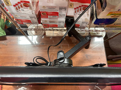 Samsung 24” Tv - Wall Mount Only - No Feet!