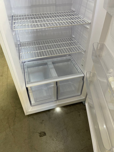 Kenmore  20.8-cu ft Frost-free Upright Freezer (White) Scratch and Dent unit