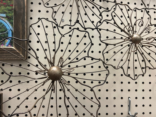 Wire Flower Wall Decoration, Bronze- NEW!