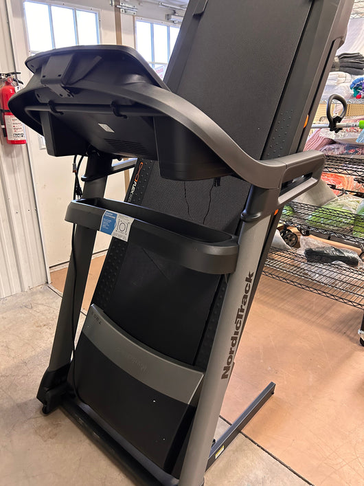 NordicTrack T Series -T 9.5 S!    -Brand new and assembled (Accessory tray is cracked, photos shown)